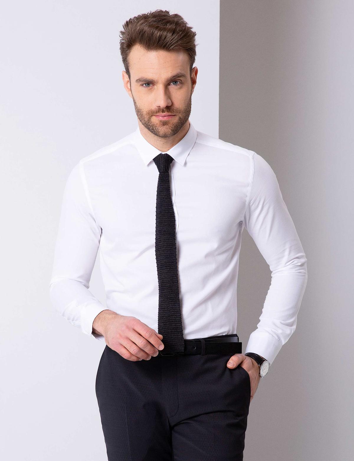 Beyaz Slim Fit Uzun Kollu Gömlek
