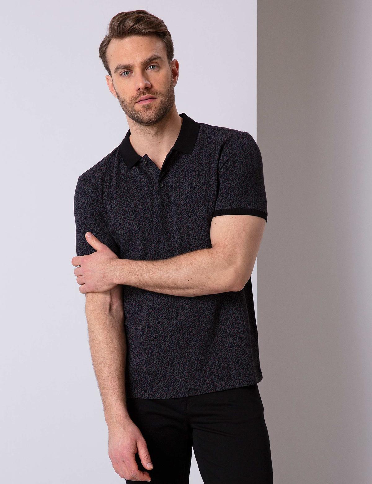 Siyah Slim Fit Tişört
