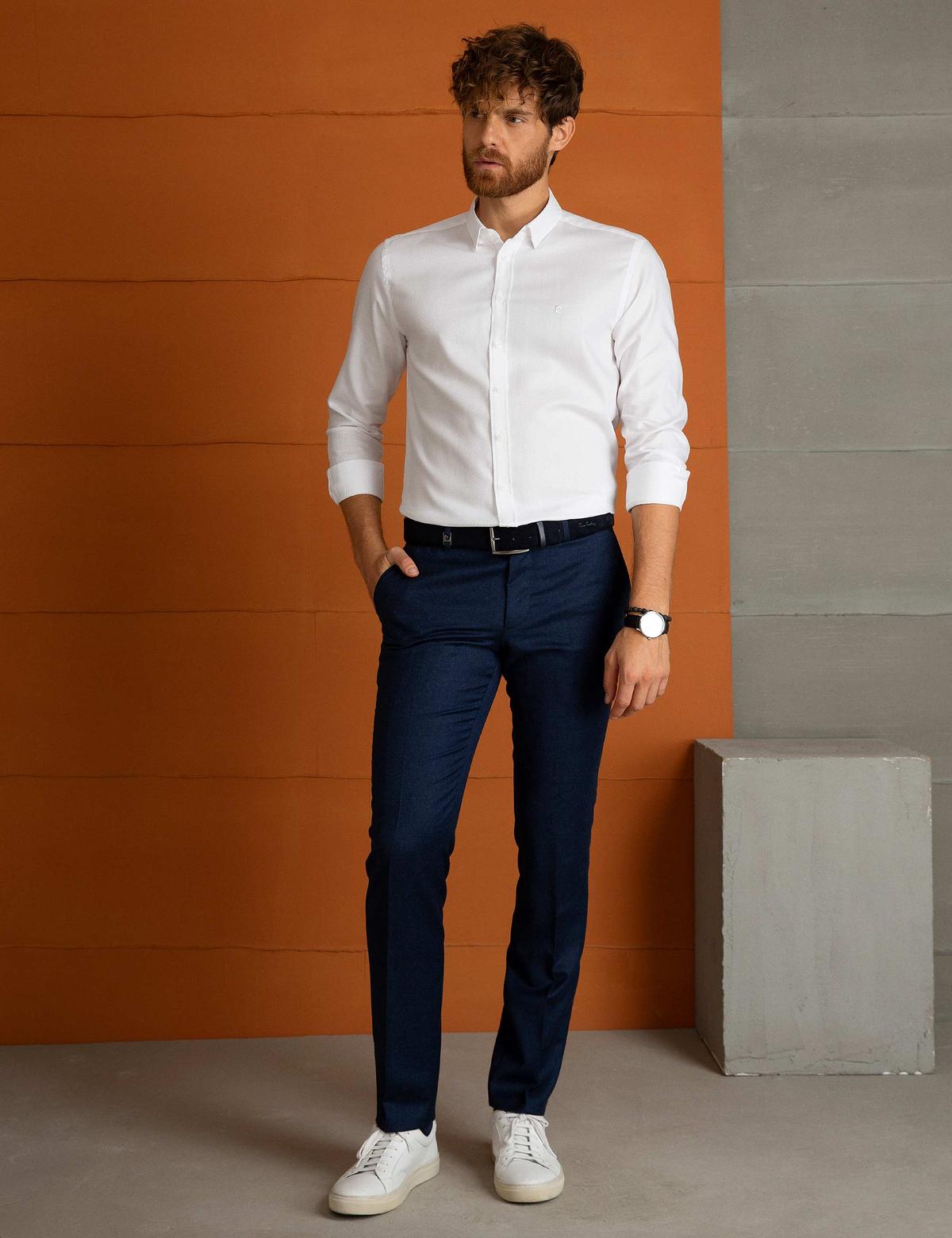 Beyaz Slim Fit Gömlek