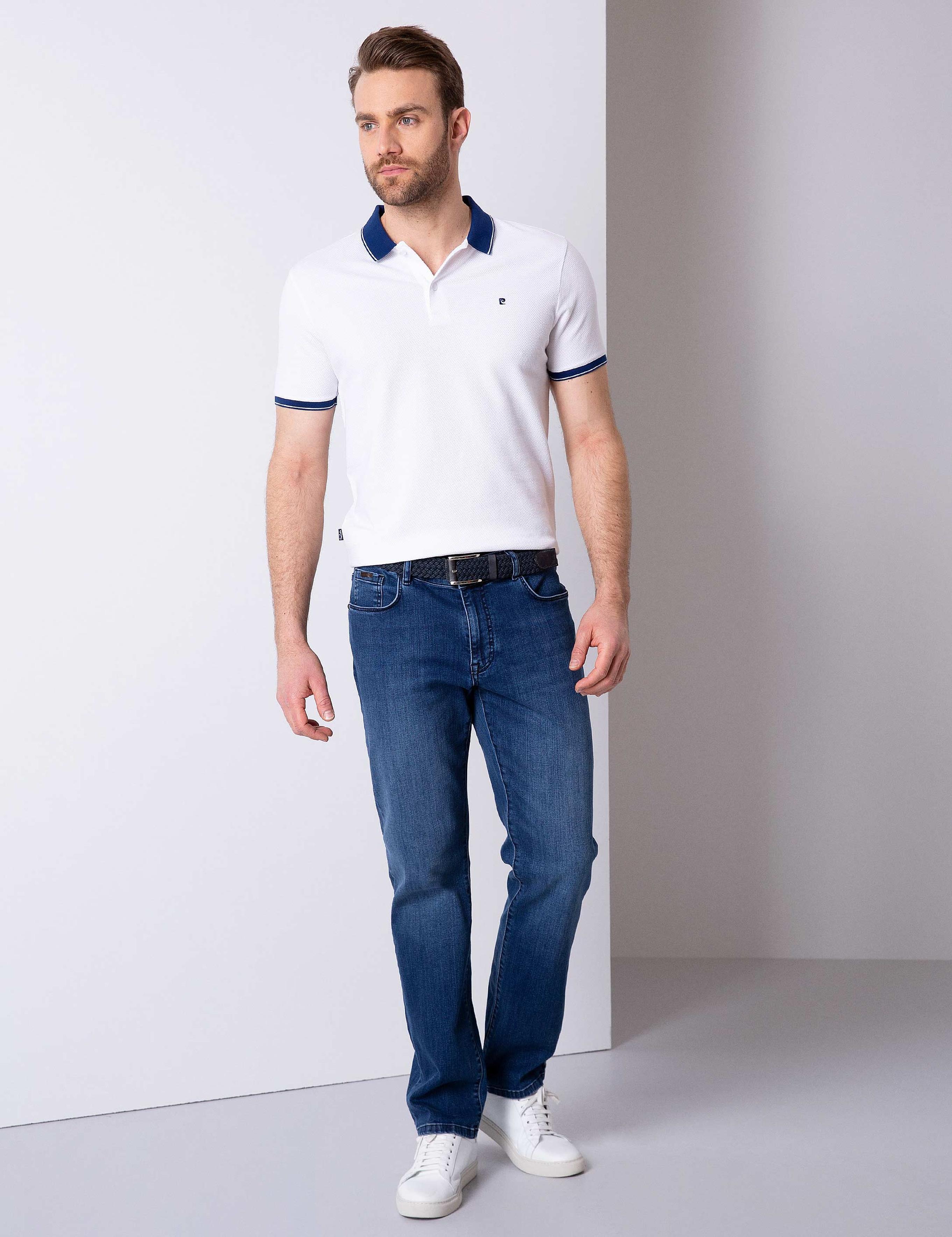 Beyaz Slim Fit T-Shirt