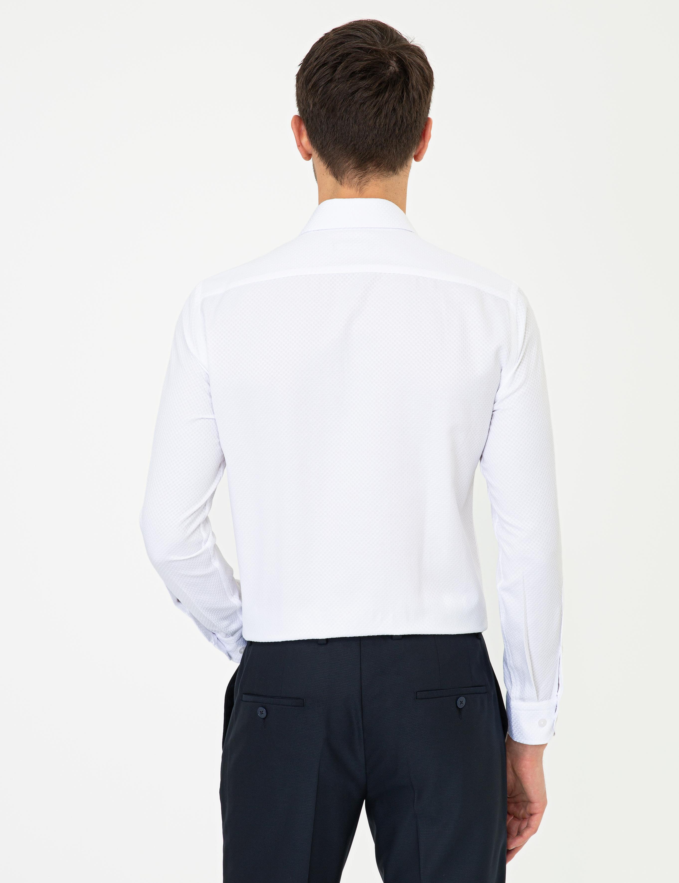 Beyaz Slim Fit Armürlü Gömlek