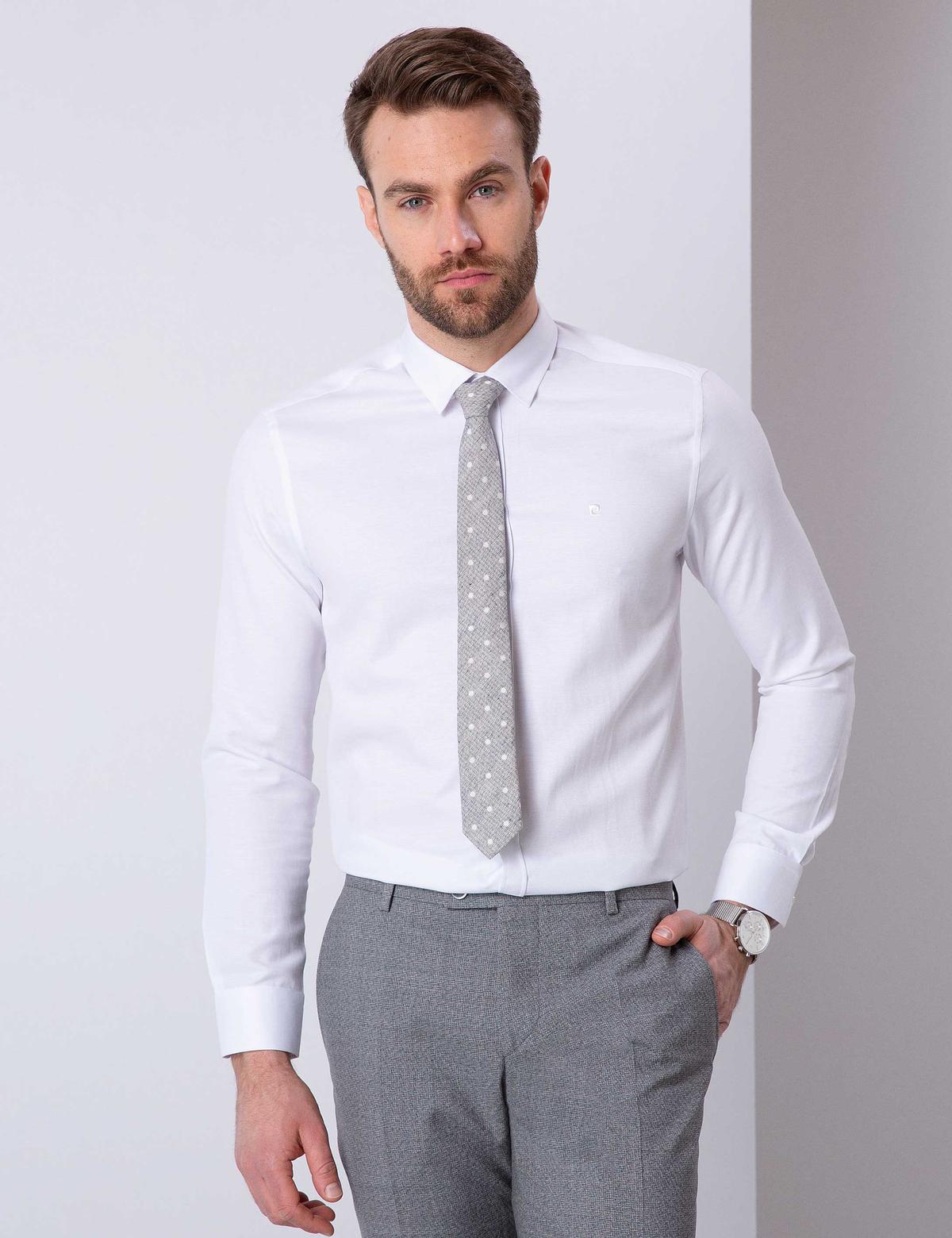 Beyaz Slim Fit Uzun Kollu Gömlek