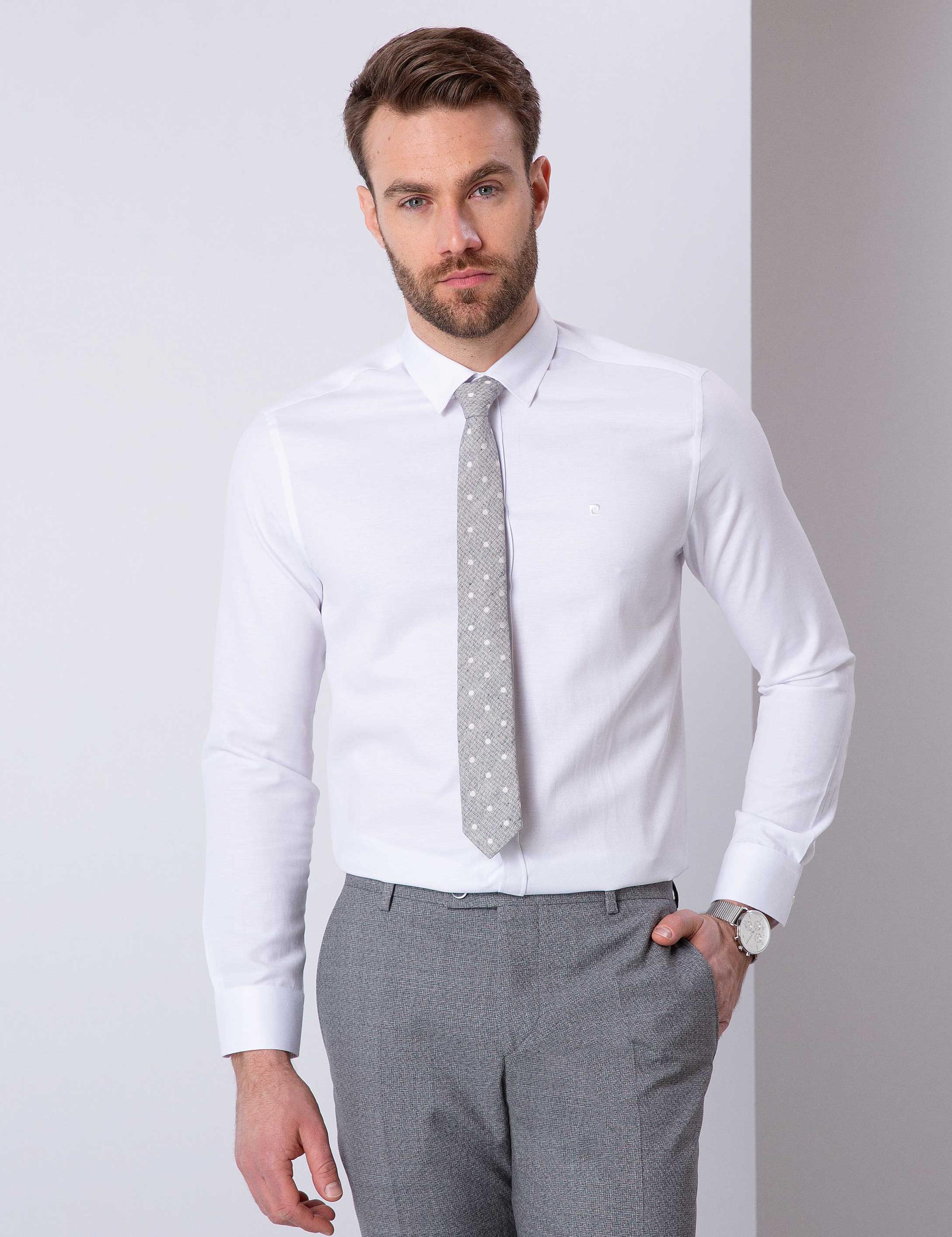 Beyaz Slim Fit Uzun Kollu Gömlek