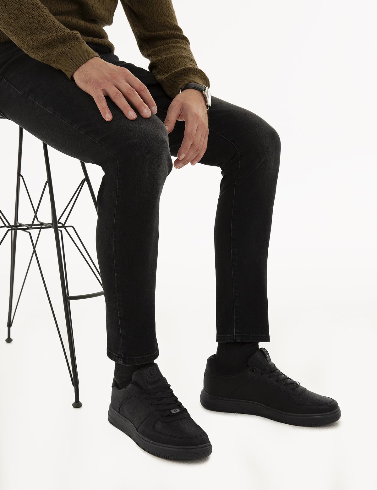 Siyah Sneakers Ayakkabı