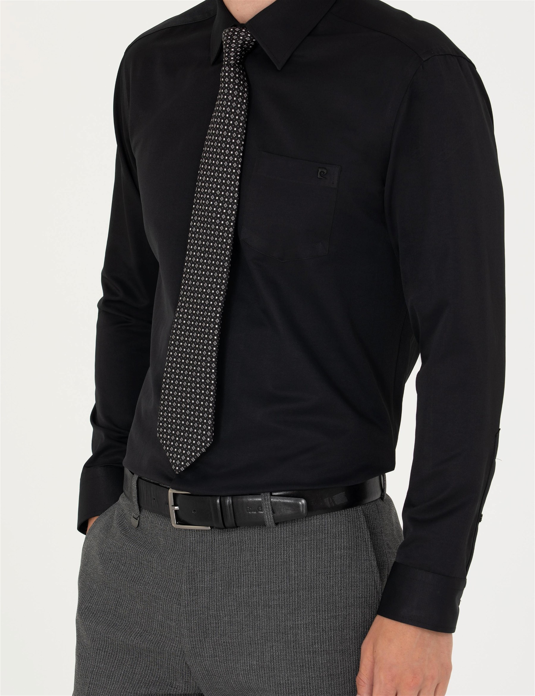 Siyah Regular Fit Uzun Kollu Basic Gömlek