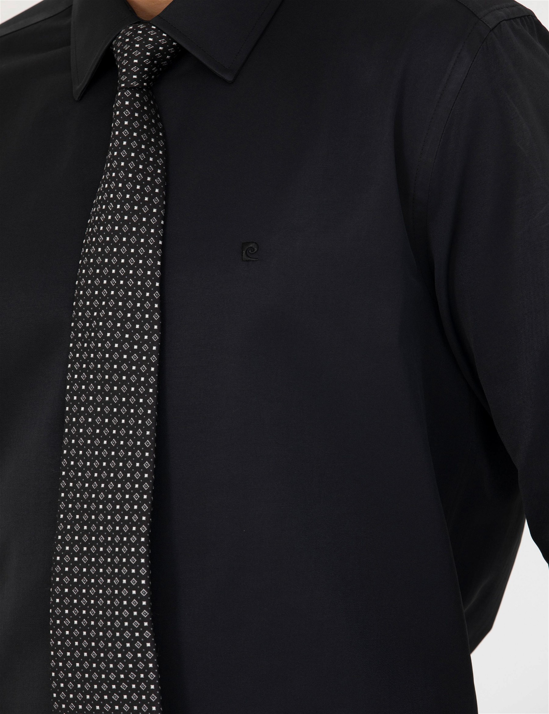 Siyah Slim Fit Uzun Kollu Basic Gömlek