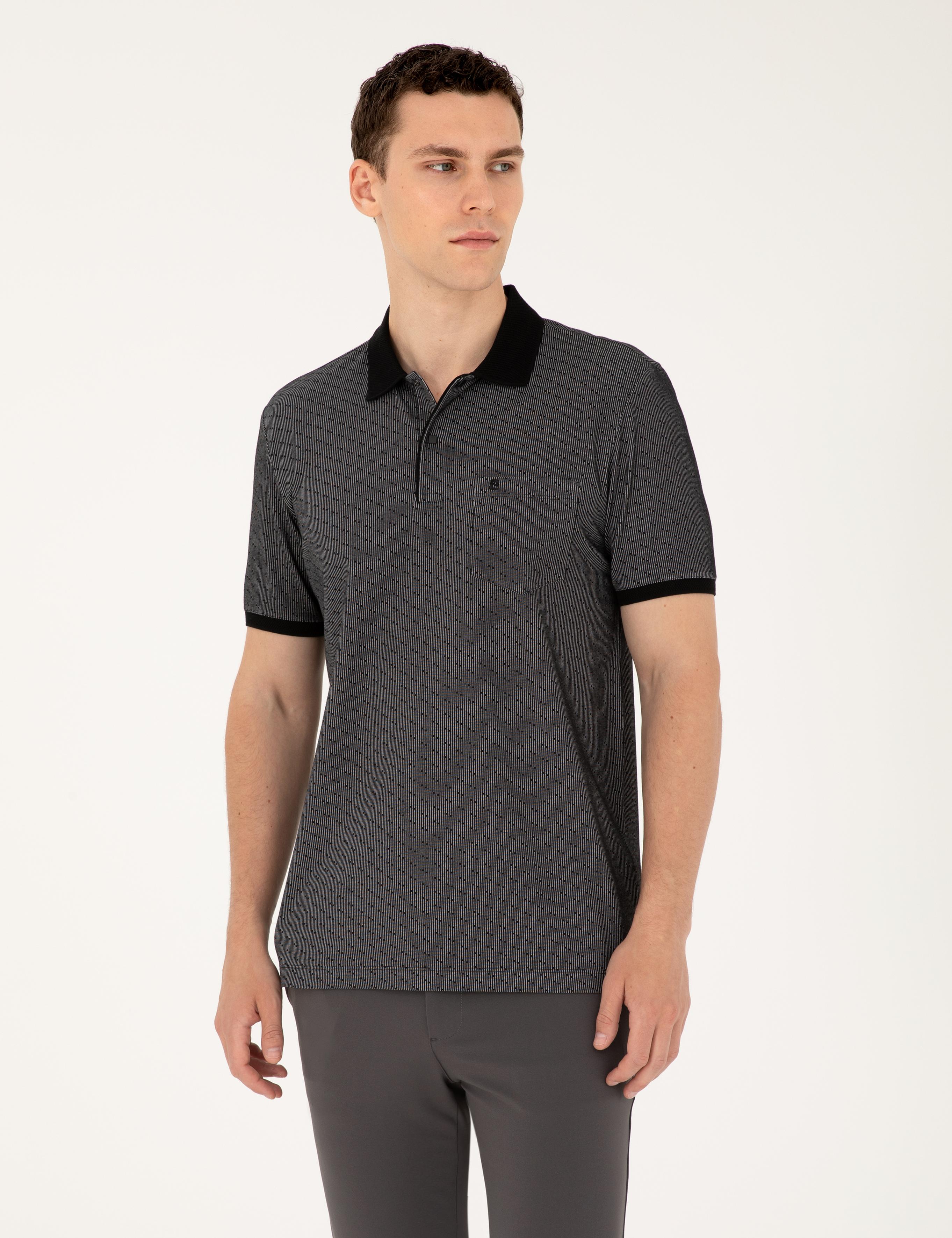 Siyah Regular Fit Tişört