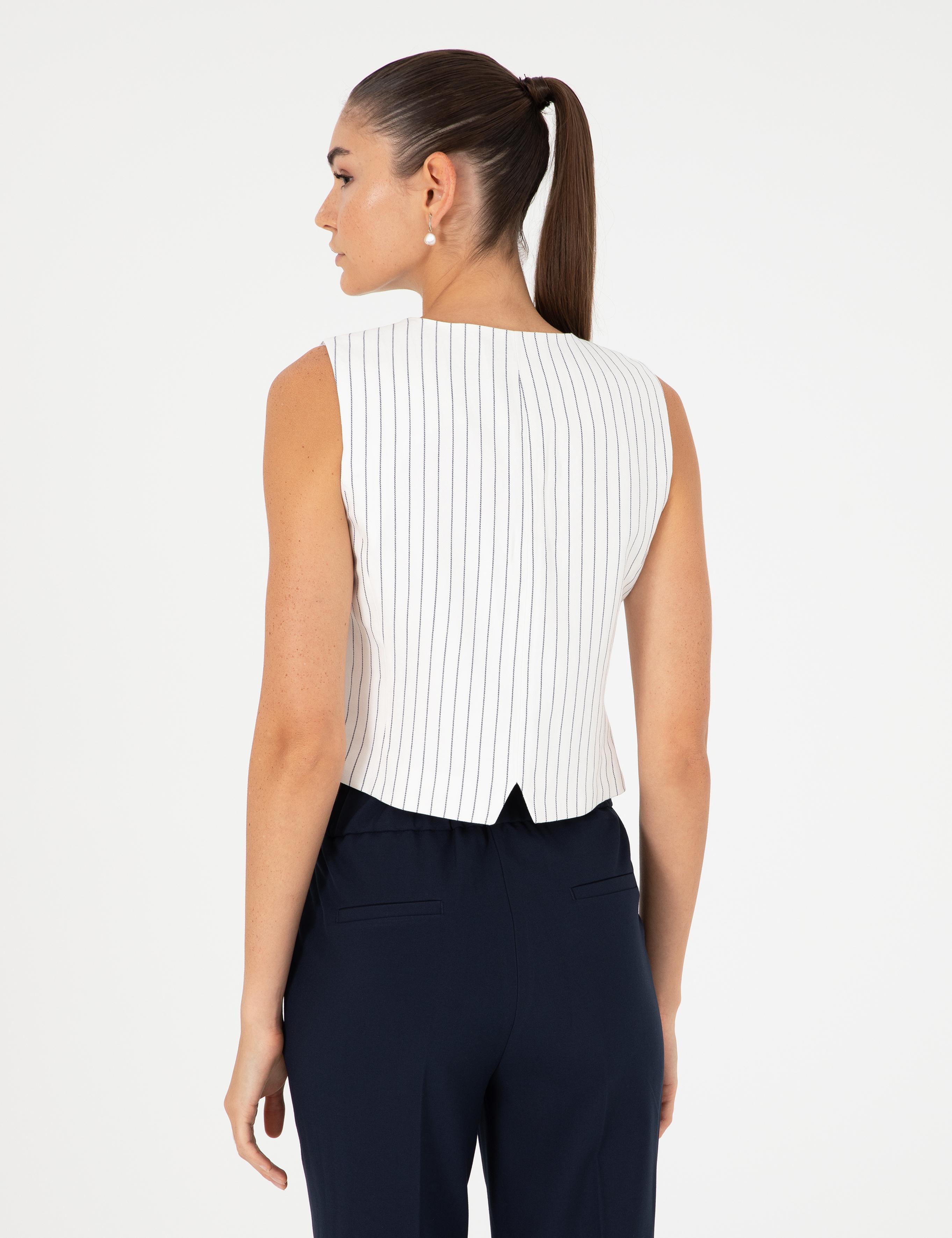 Ekru Crop Top Yelek