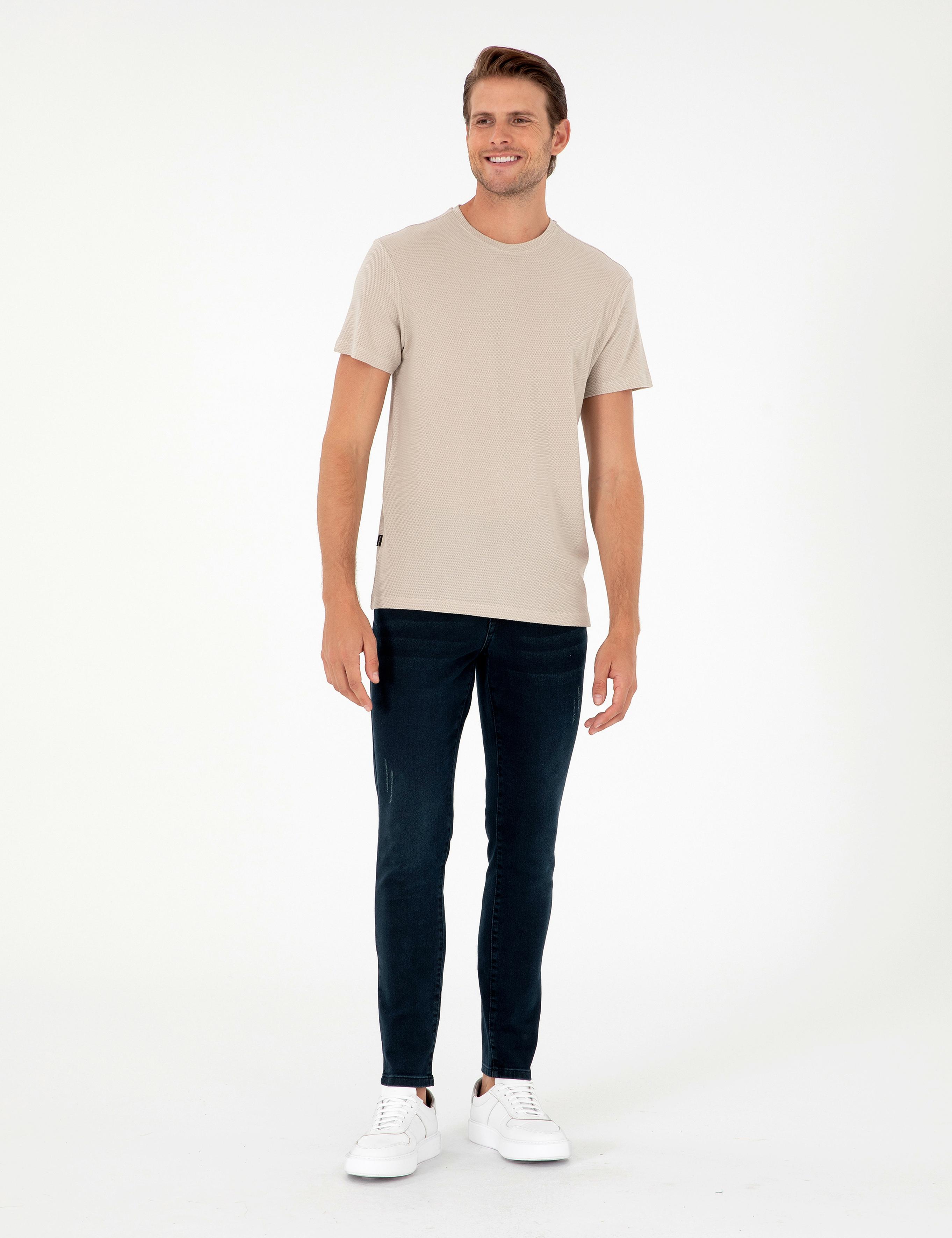 Taş Slim Fit Basic Tişört