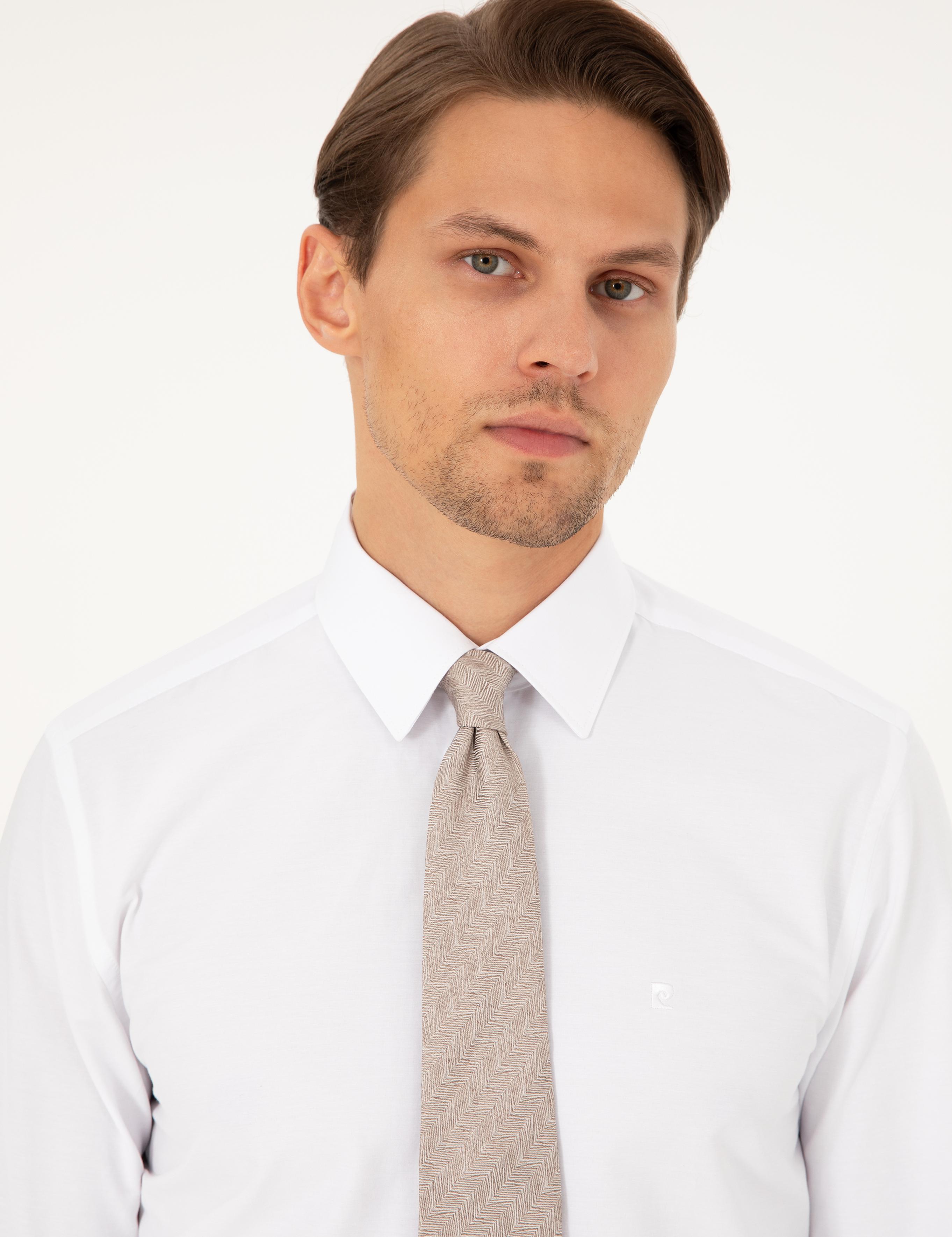 Beyaz Slim Fit Uzun Kollu Basic Gömlek