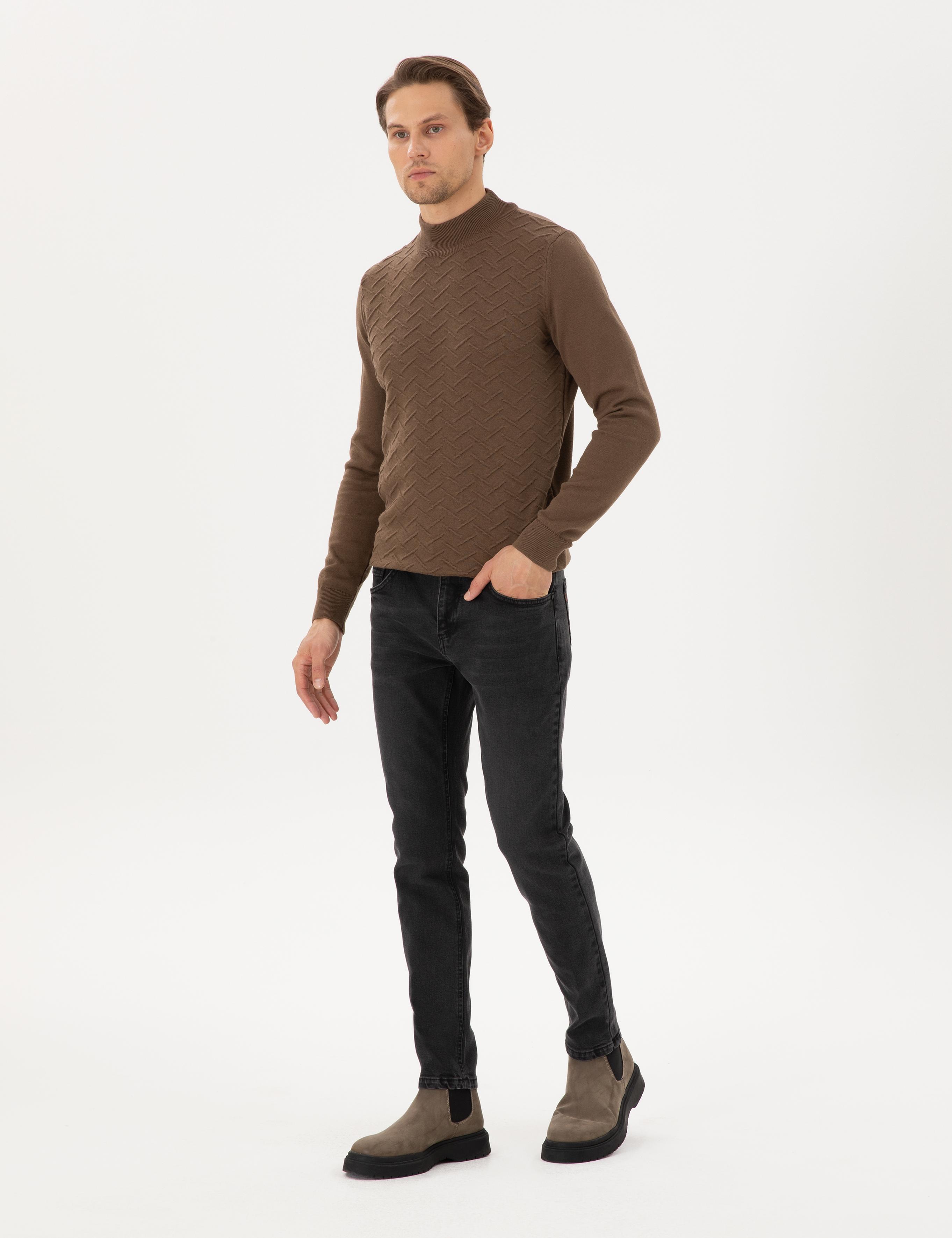 Coconut Slim Fit Yarım Balıkçı Yaka Triko Kazak