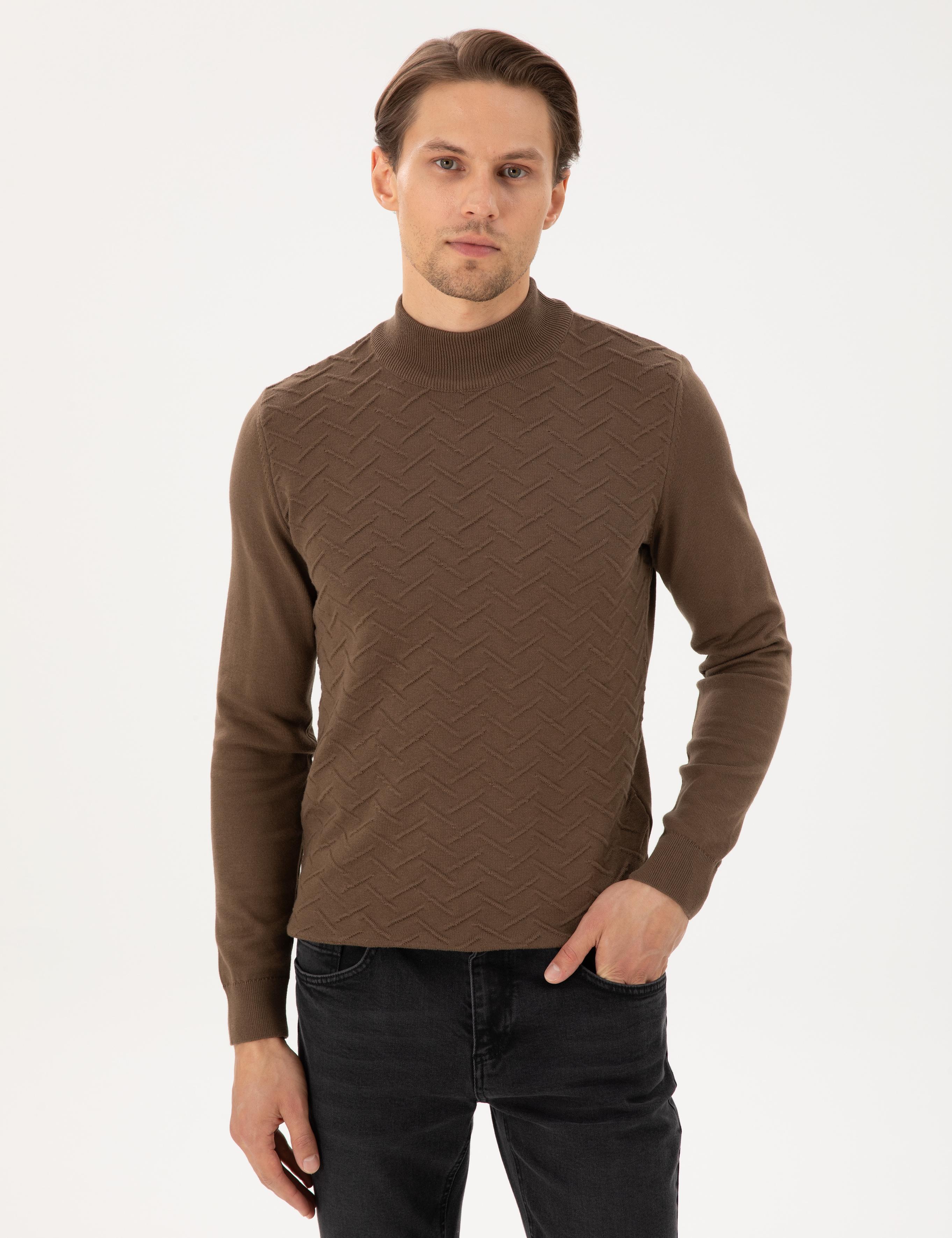 Coconut Slim Fit Yarım Balıkçı Yaka Triko Kazak