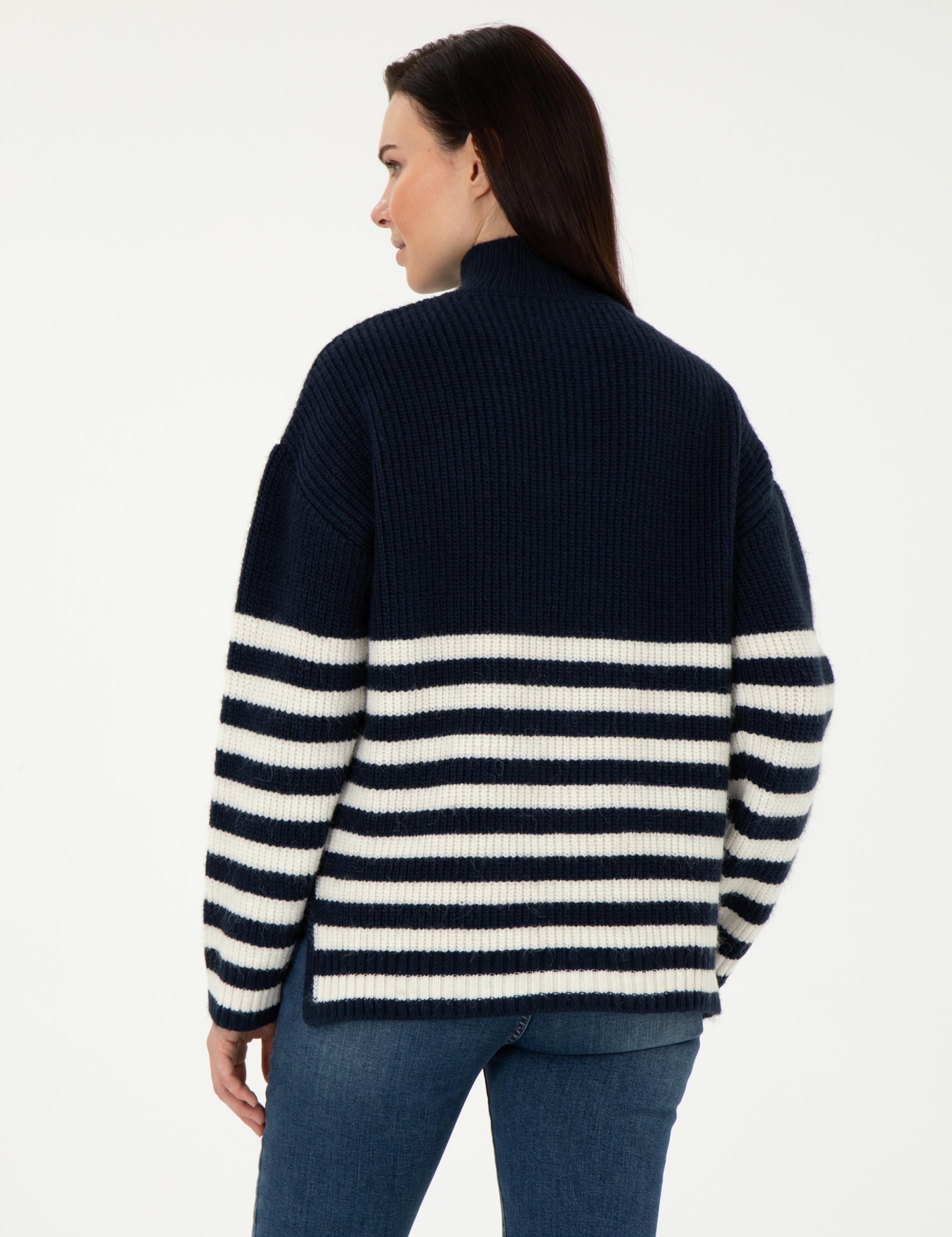 Lacivert Comfort Fit Kazak