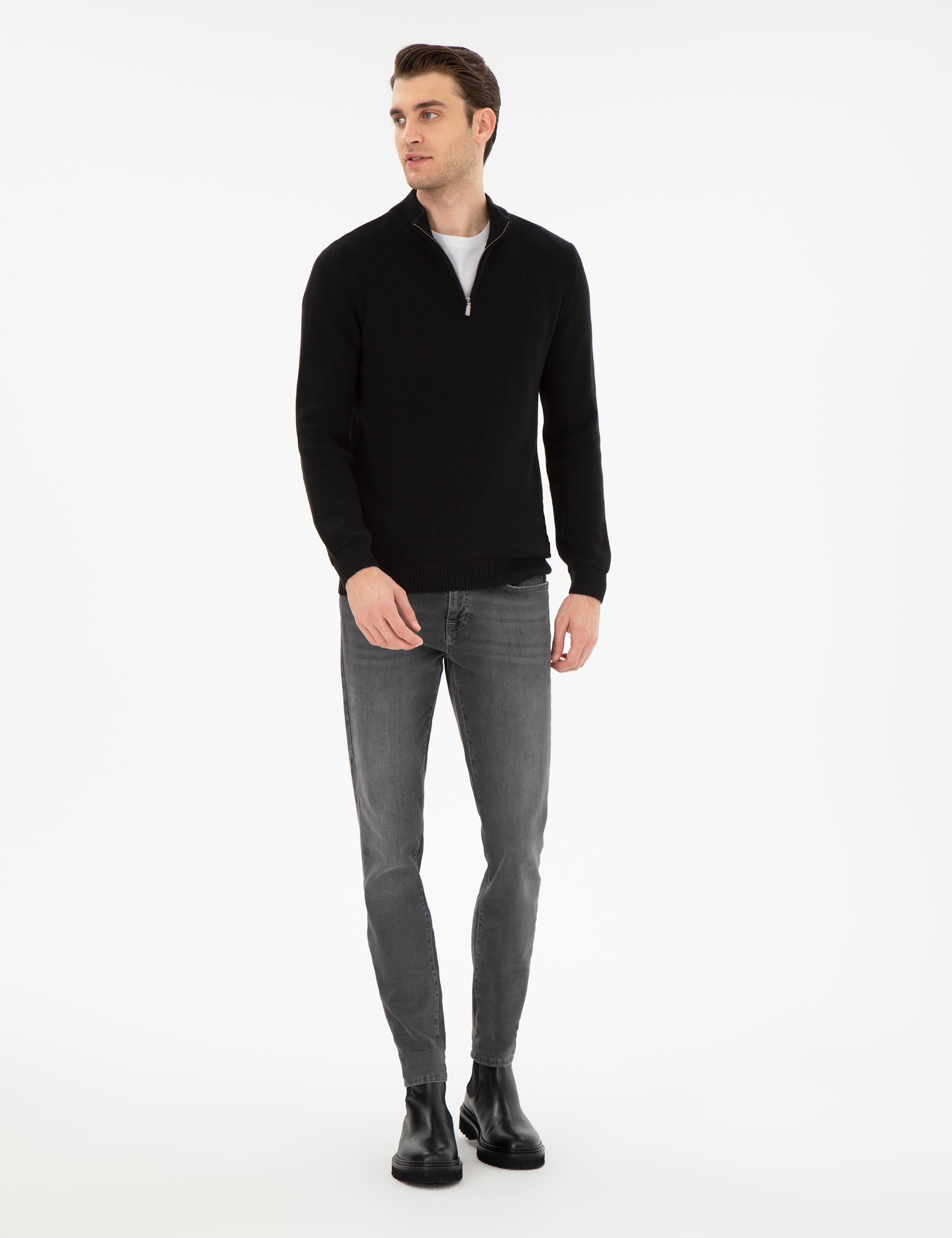 Siyah Slim Fit Fermuarlı Dik Yaka Kazak