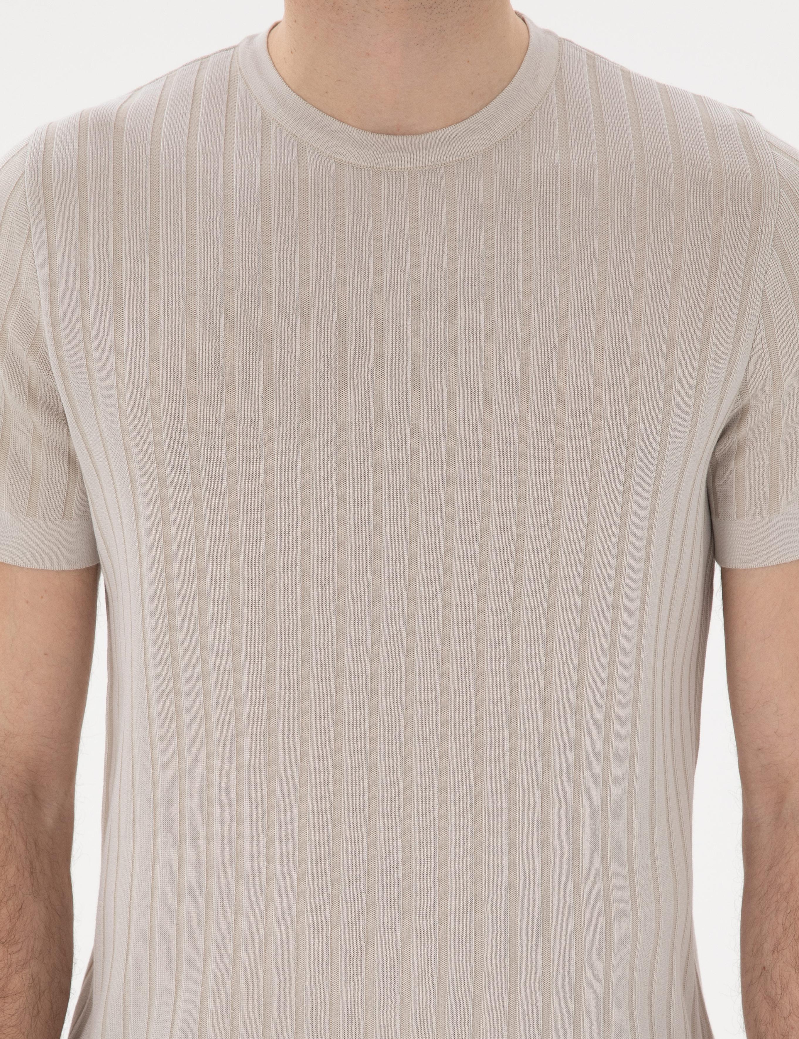 Bej Slim Fit Bisiklet Yaka Triko Tişört