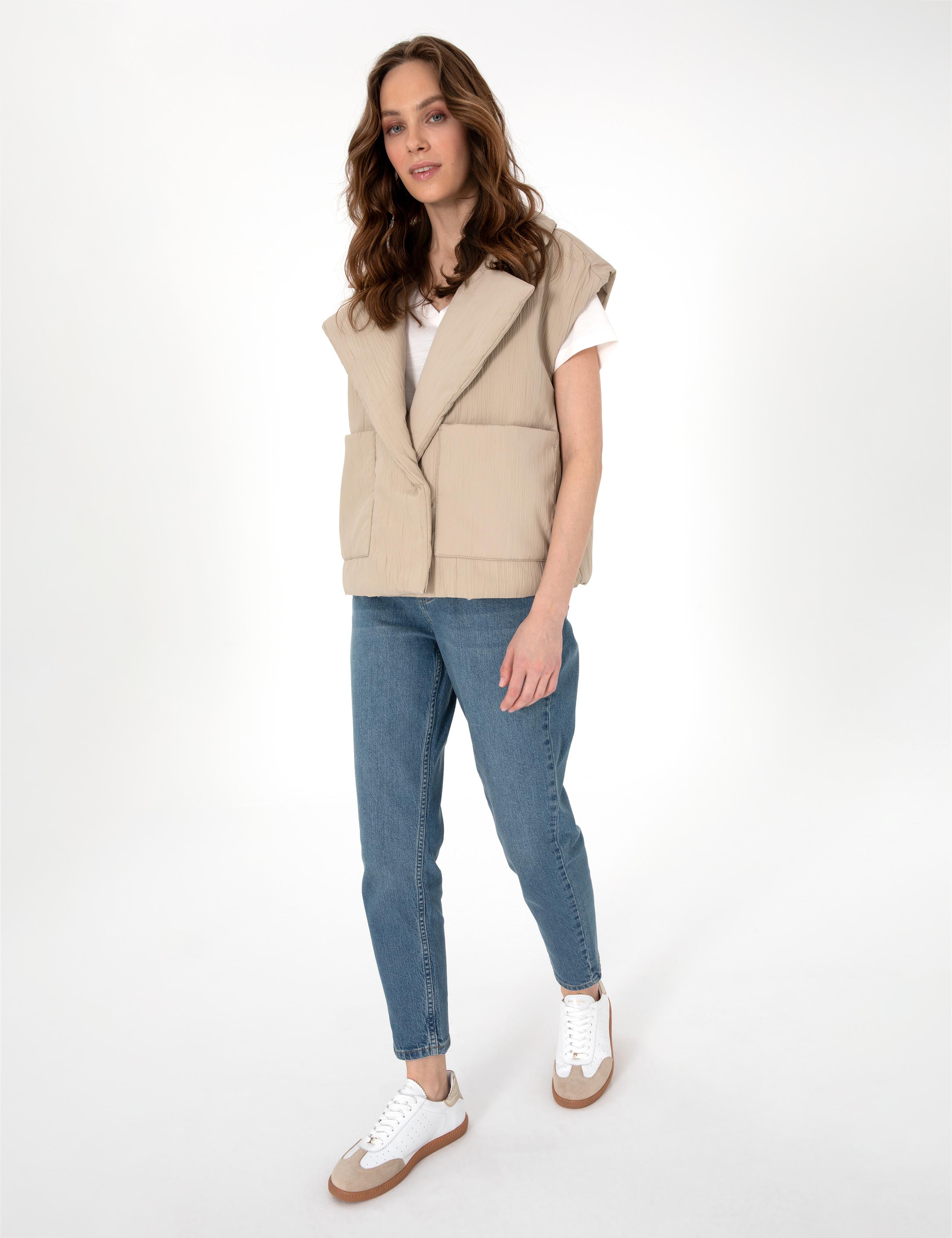 Kum Crop Top Yelek