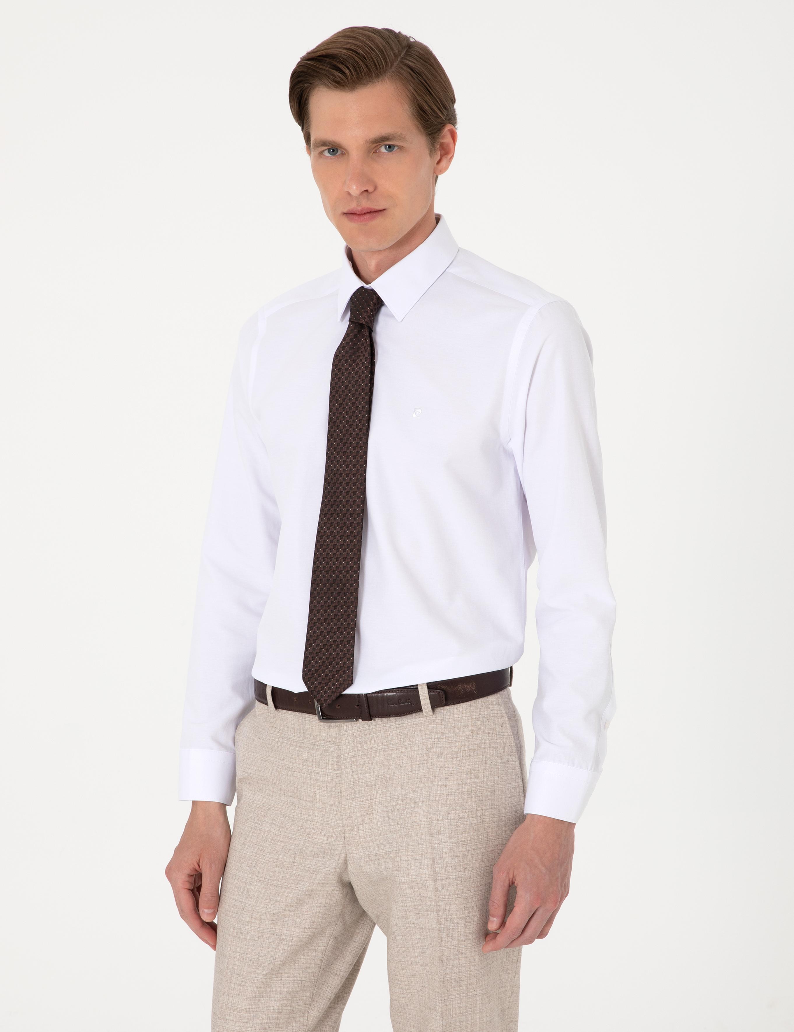 Beyaz Slim Fit Uzun Kollu Basic Gömlek