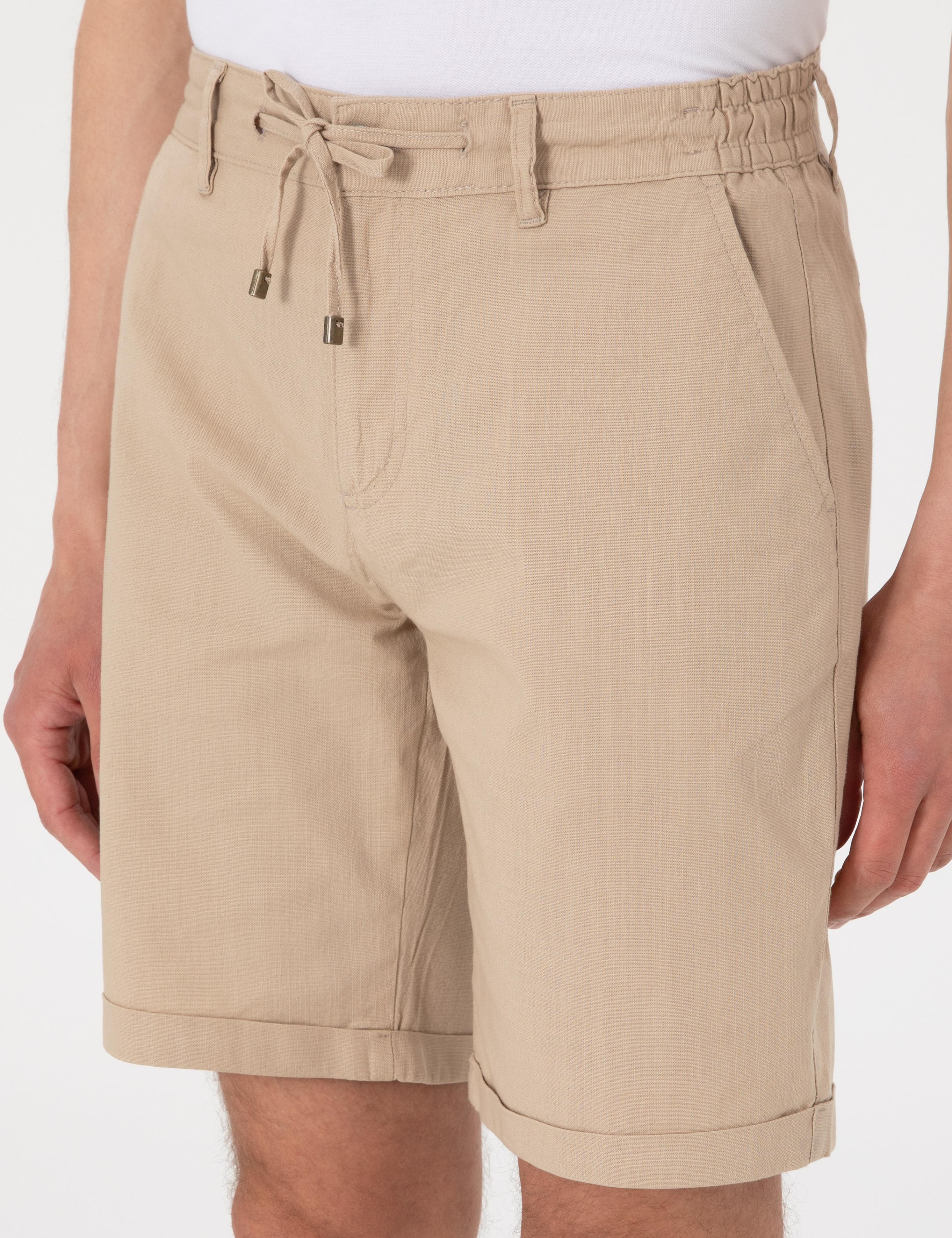 Bej Slim Fit Beli Lastikli Bağcıklı Dokuma Şort