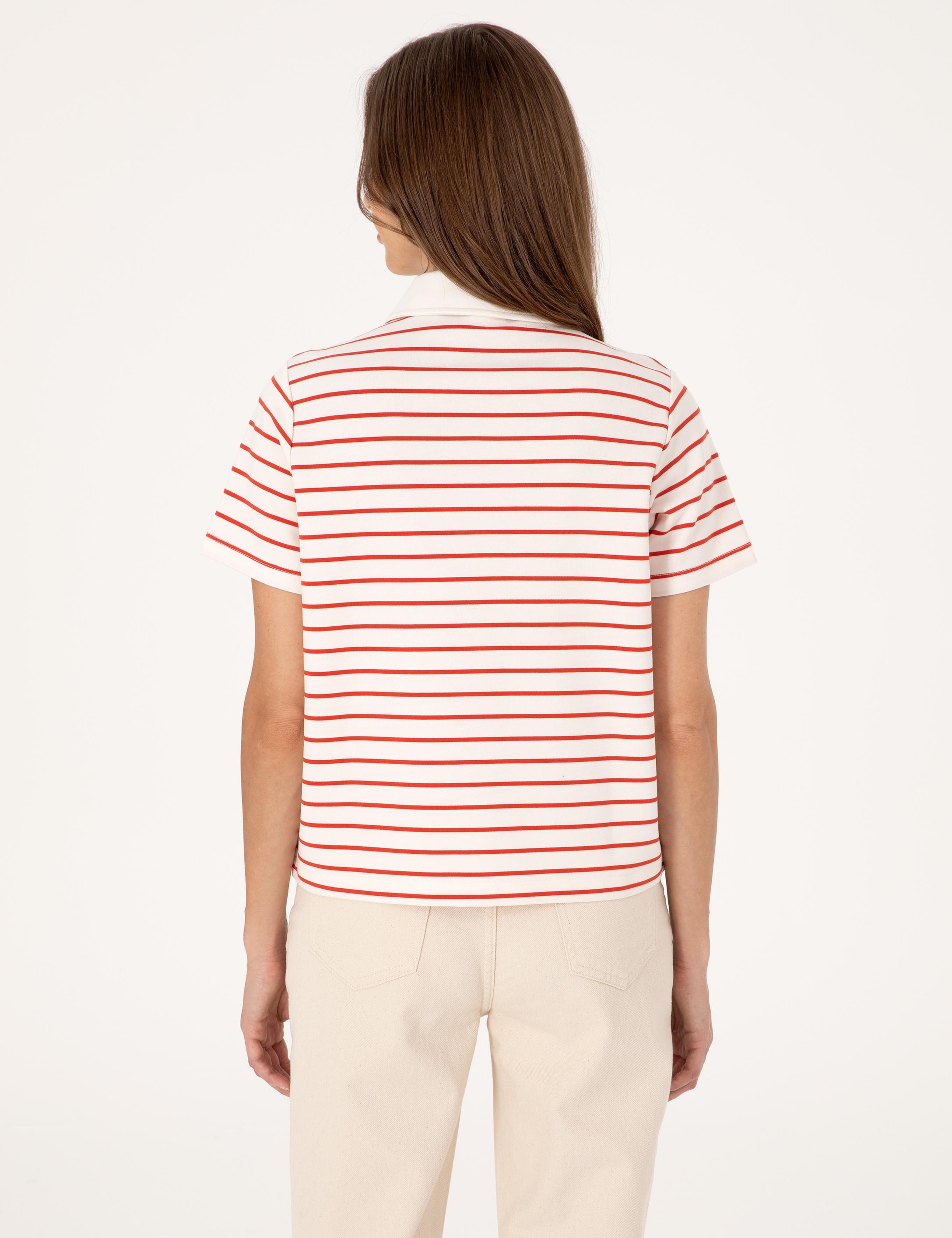 Kırmızı Regular Fit Tişört