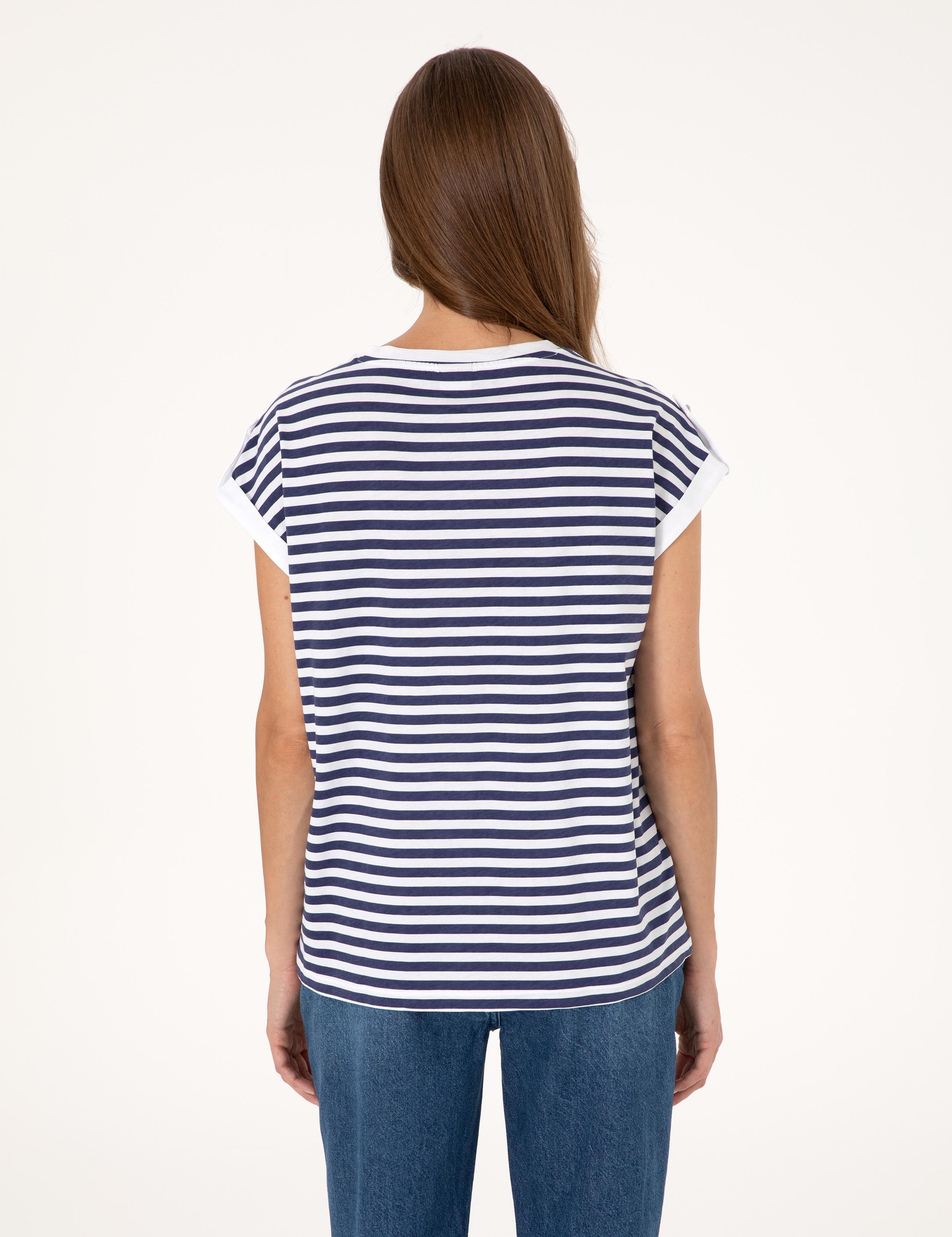 Beyaz Comfort Fit Tişört